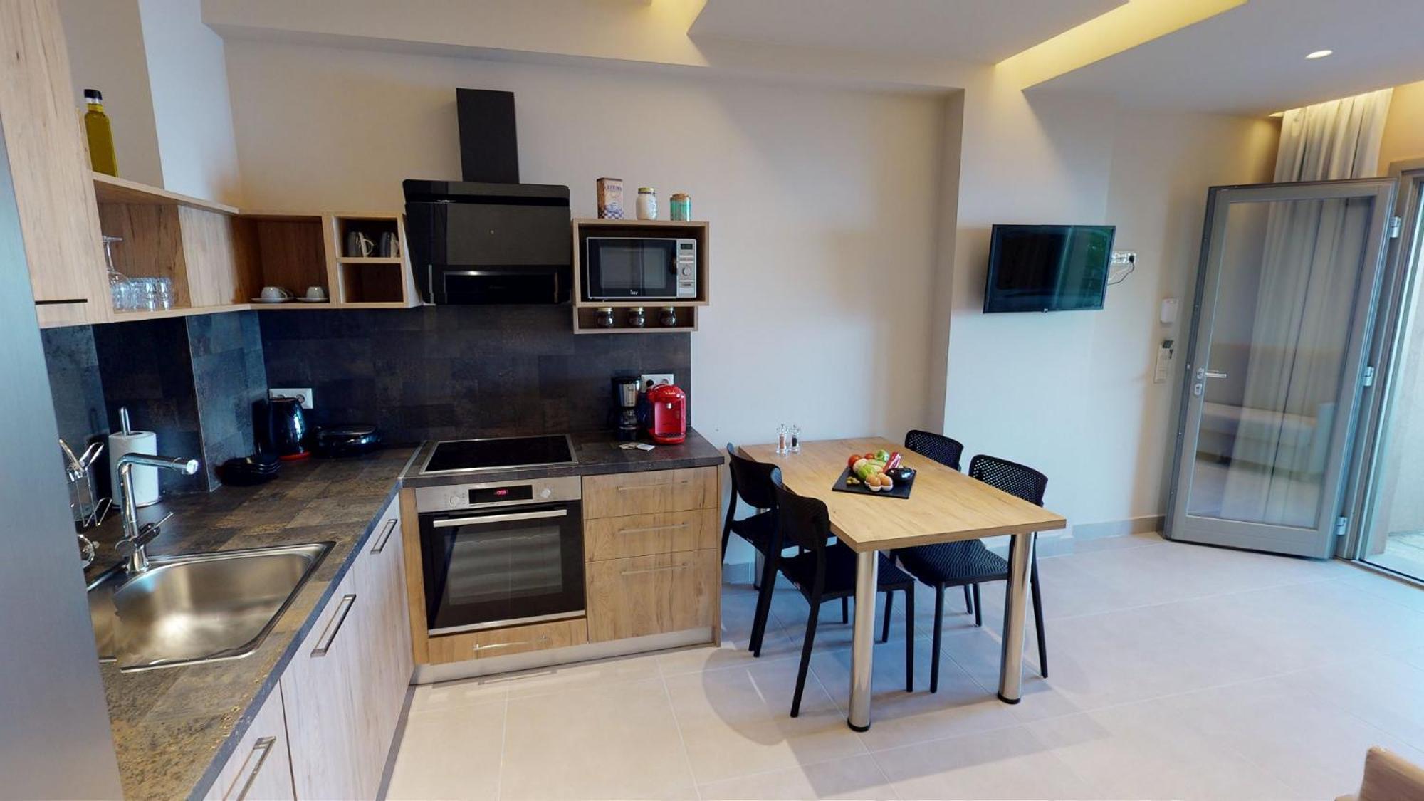 Kallia Suites- Chorefto Pokoj fotografie